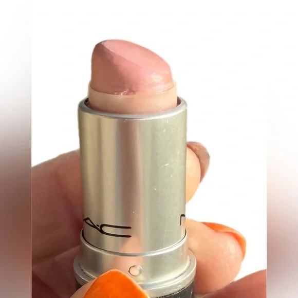 Mac cosmetics lipsticks (2) - Picture 4 of 16